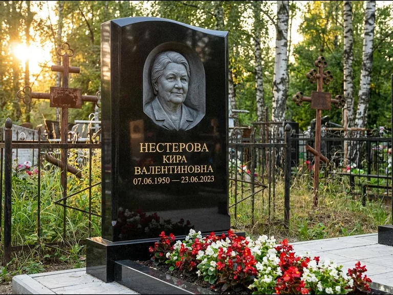 Памятник с барельефом — выполненная работа 24 в Калининграде