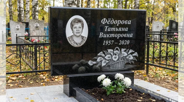 Памятник с гравировкой калл — выполненная работа «Фёдорова» в Калининграде