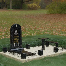 Памятник П087