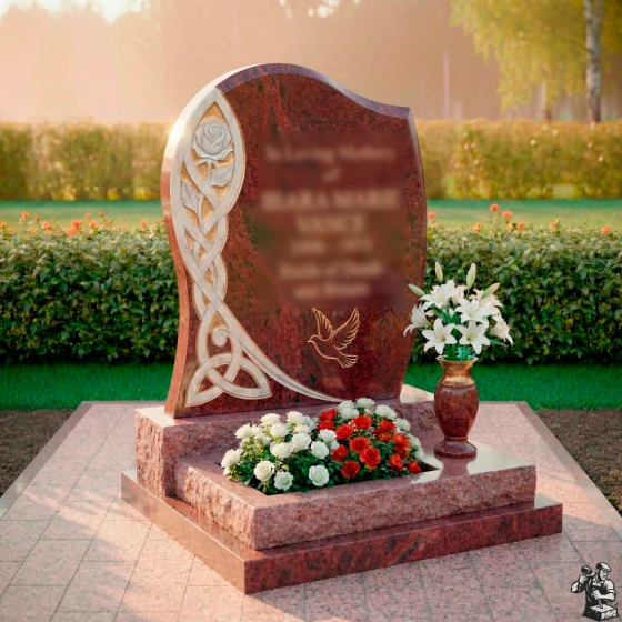 Гранитный памятник-волна с кельтским орнаментом, гранит Лезниковский